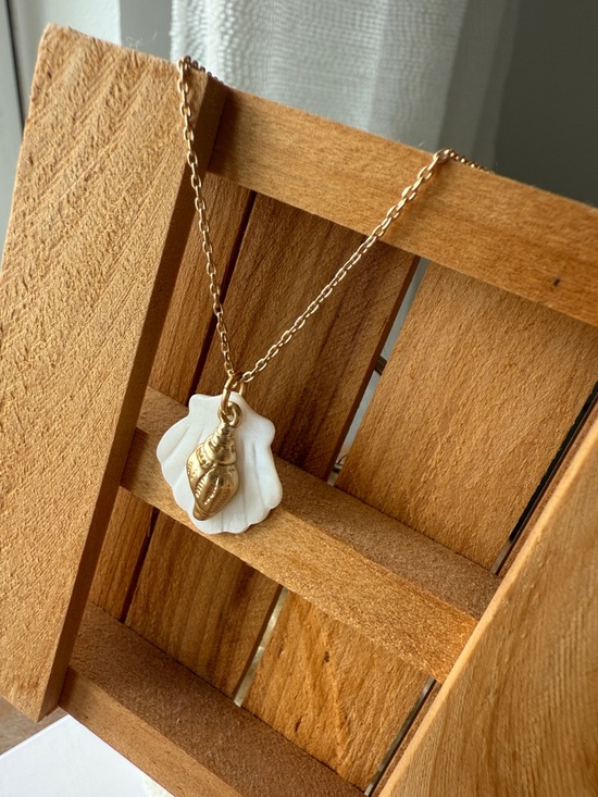 Jewelry - Gold Shell Pendant Necklace with White Mother-of-Pearl Accent
